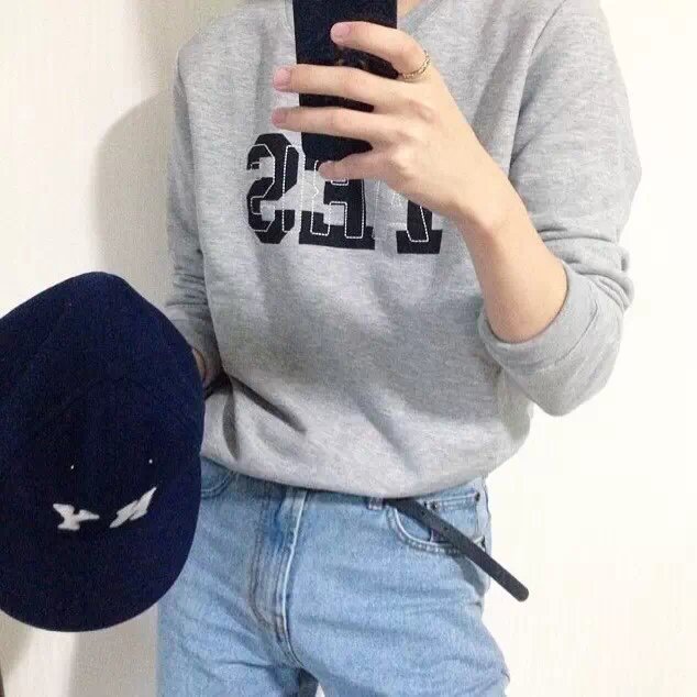 都岩苇莉