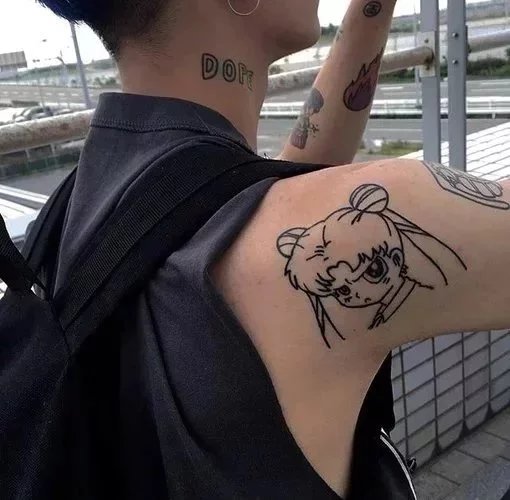 文翠霞盛