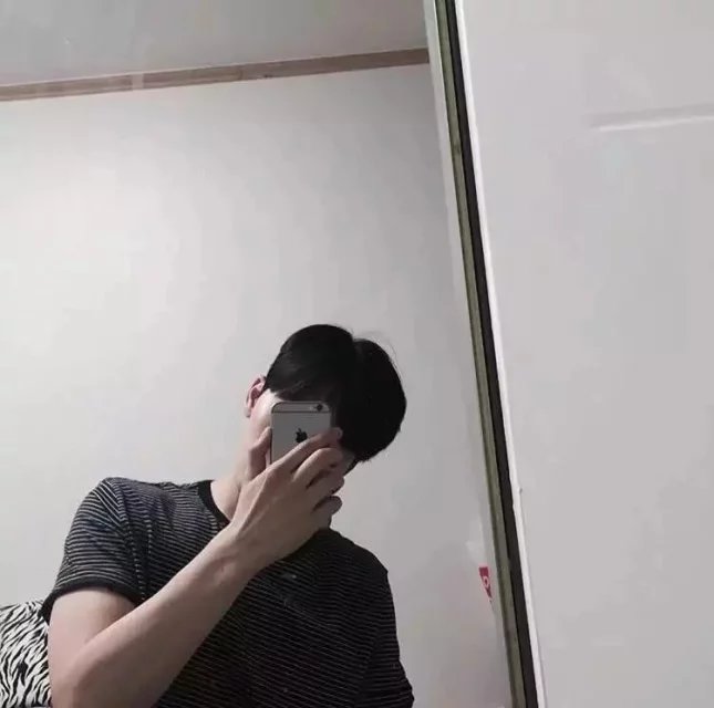 毛萱楠毓